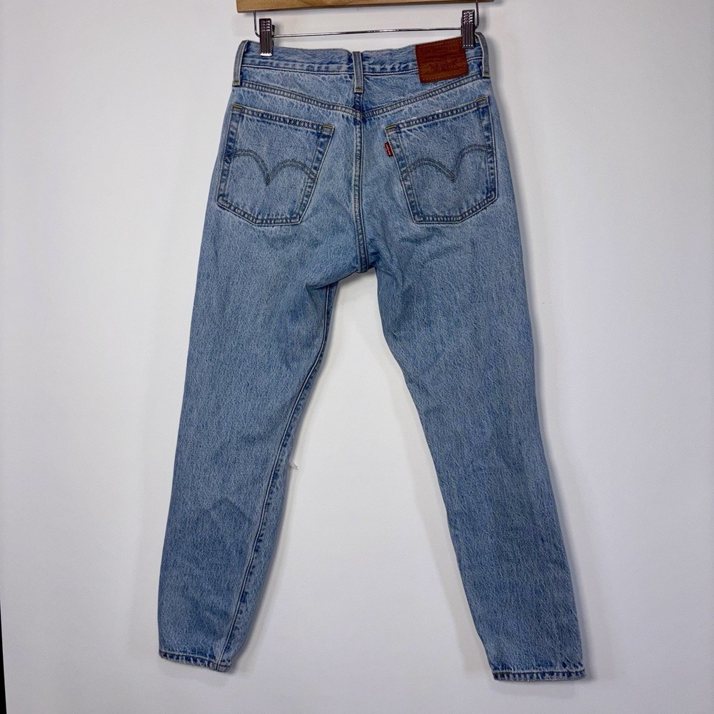 Levi's Wedgie Fit Distressed Knee High Rise Cotton Denim Jeans Size 26 - Picture 9 of 13